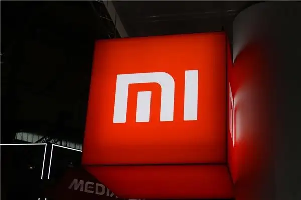 小米 5G 新機入網(wǎng)，支持最高 67W 快充