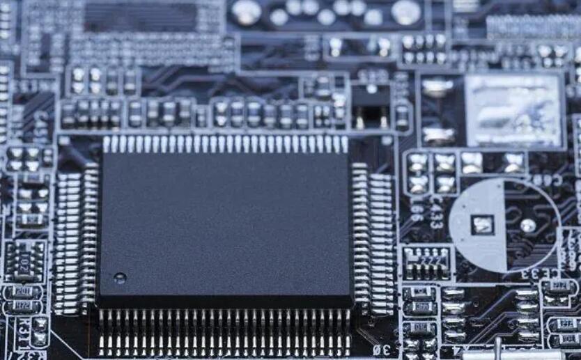 回收以太網(wǎng)、傳感器、IGBT 模塊、DC/DC、WiFi 6 芯片
