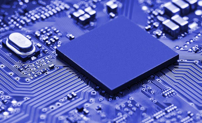 收購 Maxim 負載驅動器、硅射頻收發(fā)器、Renesas 開關穩(wěn)壓器