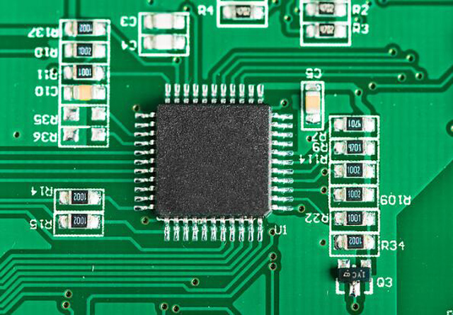 長期收購 [ST] 汽車器件：汽車 MCU、汽車雷達收發(fā)器、汽車功率分立器件